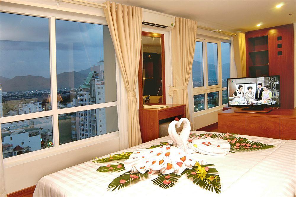 Nam Hung Hotel Nha Trang Extérieur photo