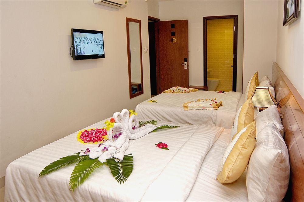 Nam Hung Hotel Nha Trang Extérieur photo