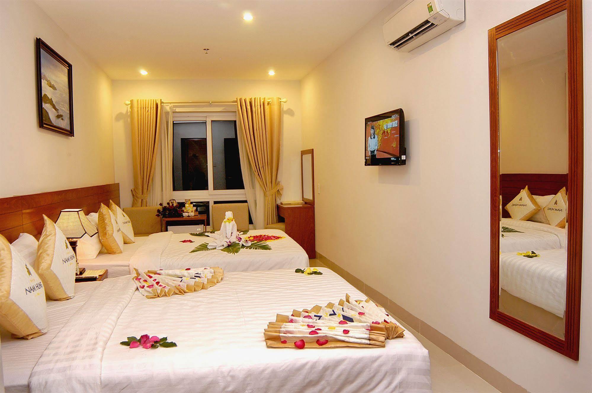 Nam Hung Hotel Nha Trang Extérieur photo
